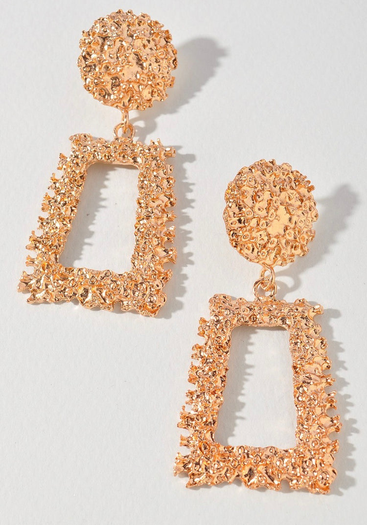THE Shimmery Diva Geometric Gold Earrings